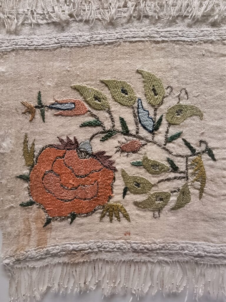 20230308 133841 hell Gestickte Gärten