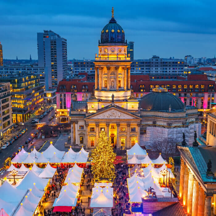 Weihnachtsmarkt am Gendarmenmarkt.